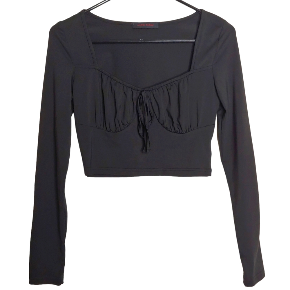 JuicyDrip Boutique Black Sweetheart Neckline Lone Sleeve Cropped Top Size Medium